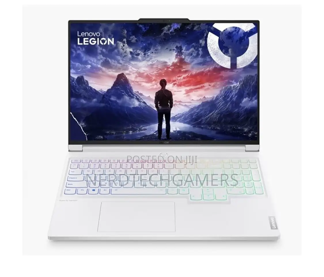 New Laptop Lenovo Legion 7 32GB Intel Core Ultra 9 SSD 1T