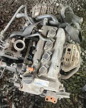 Toyota Vitz 4 Plugs Engine 2009-2010