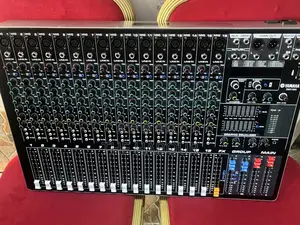 Yamaha SMX-16 (16 Channel Mixer)