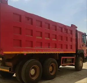 Tipper Truck