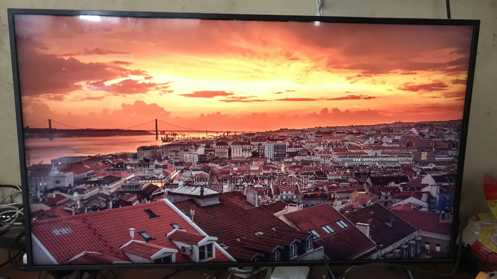 Samsung Q60 Smart Tv