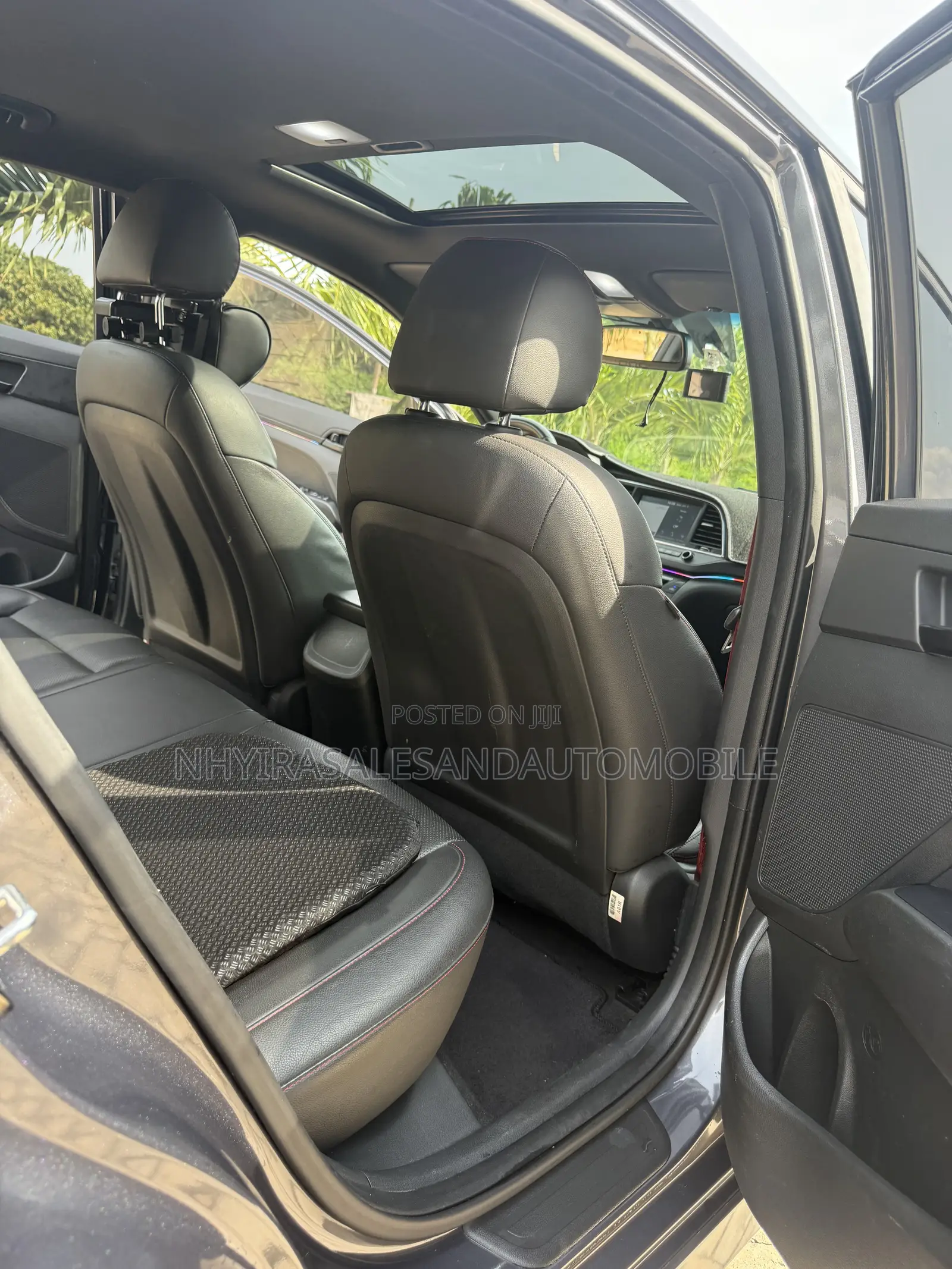 Hyundai Avante 2018 Black