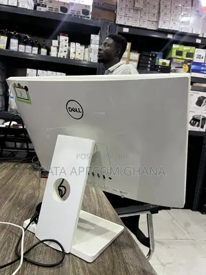 Desktop Computer Dell Inspiron One 2330 8GB Intel Core i3 SSD 1T