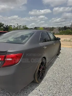 Toyota Camry SE 4dr Sedan (2.5L 4cyl 6A) 2012 Gray