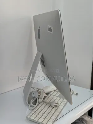 Desktop Computer Apple iMac 8GB Intel Core i5 HDD 1T