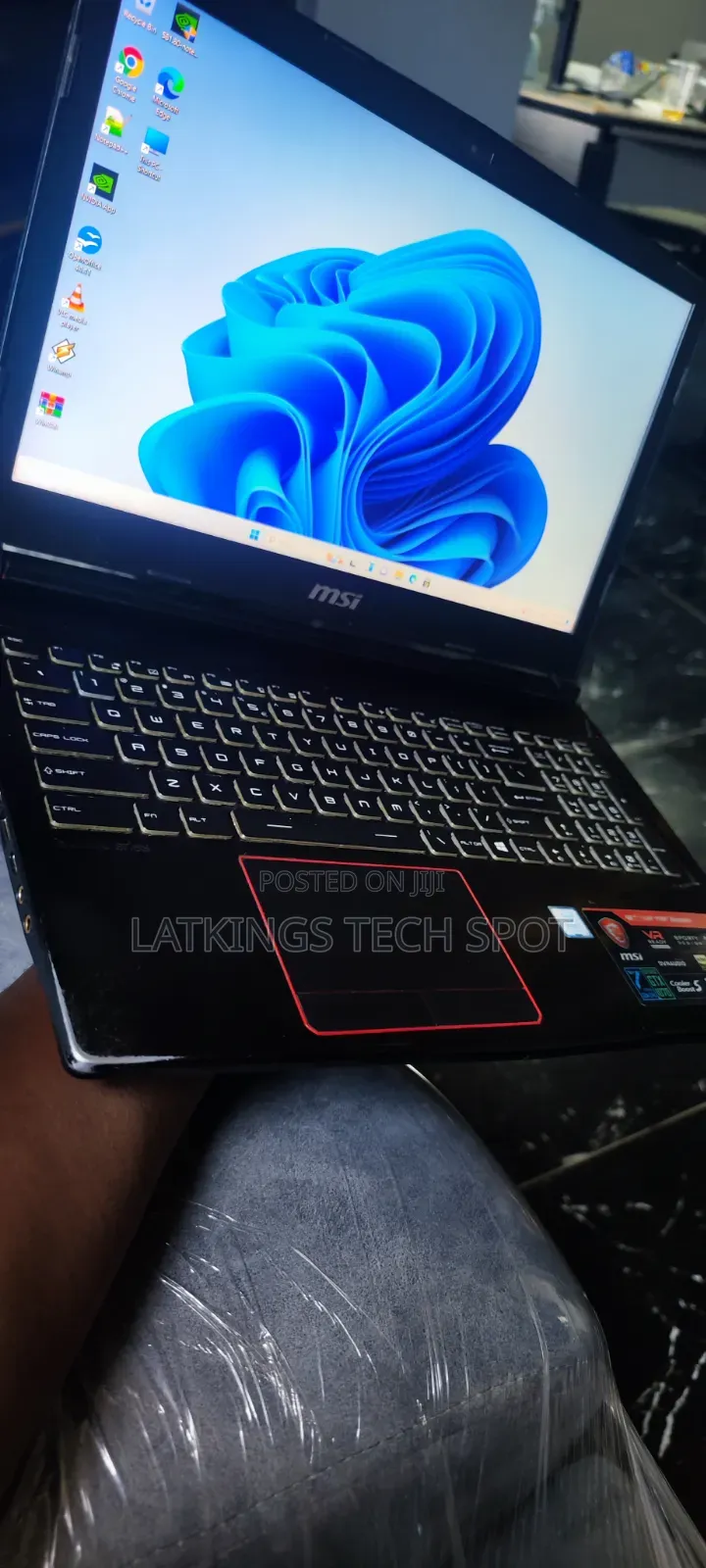 Laptop MSI 16GB Intel Core i7 SSD 512GB