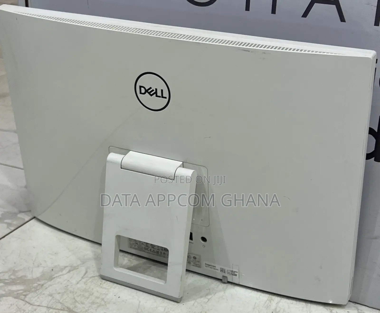 Desktop Computer Dell Inspiron One 2330 8GB Intel Core i3 SSD 1T