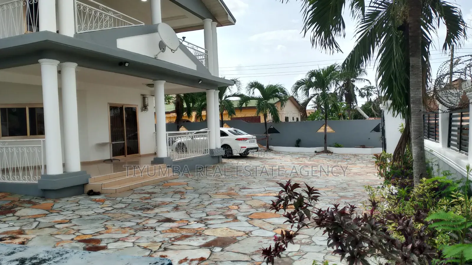 6bdrm House in Tiyumba, Pillar 2 for sale
