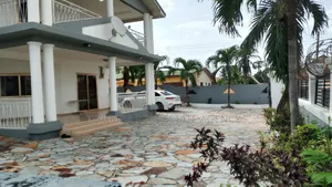 6bdrm House in Tiyumba, Pillar 2 for sale