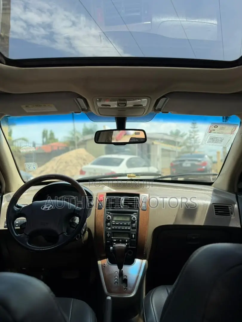 Hyundai Tucson 2008 Black