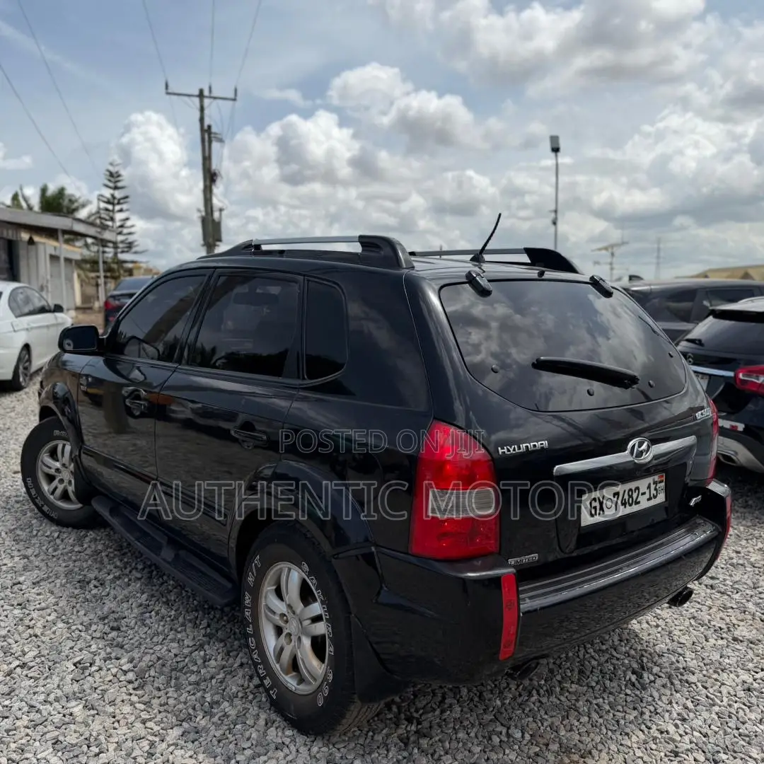 Hyundai Tucson 2008 Black