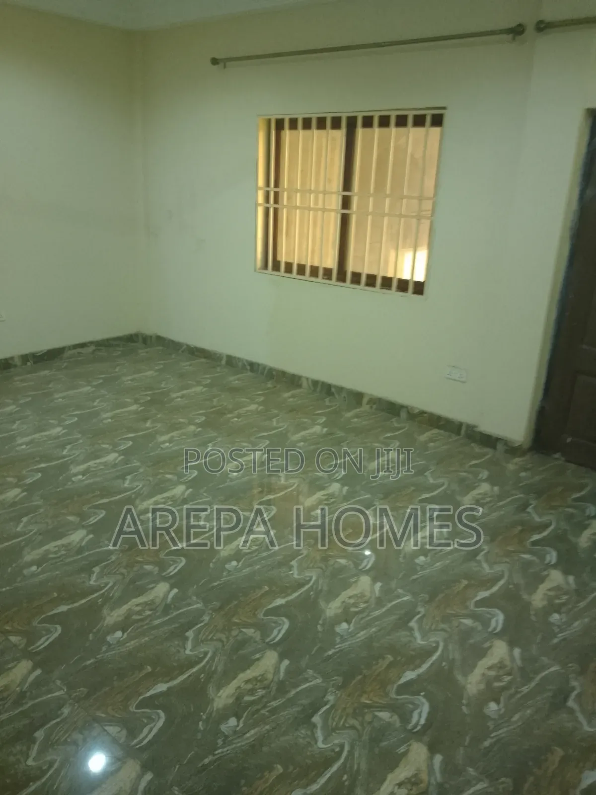 2bdrm Apartment in Arepa Homes, Zongo Junction for rent