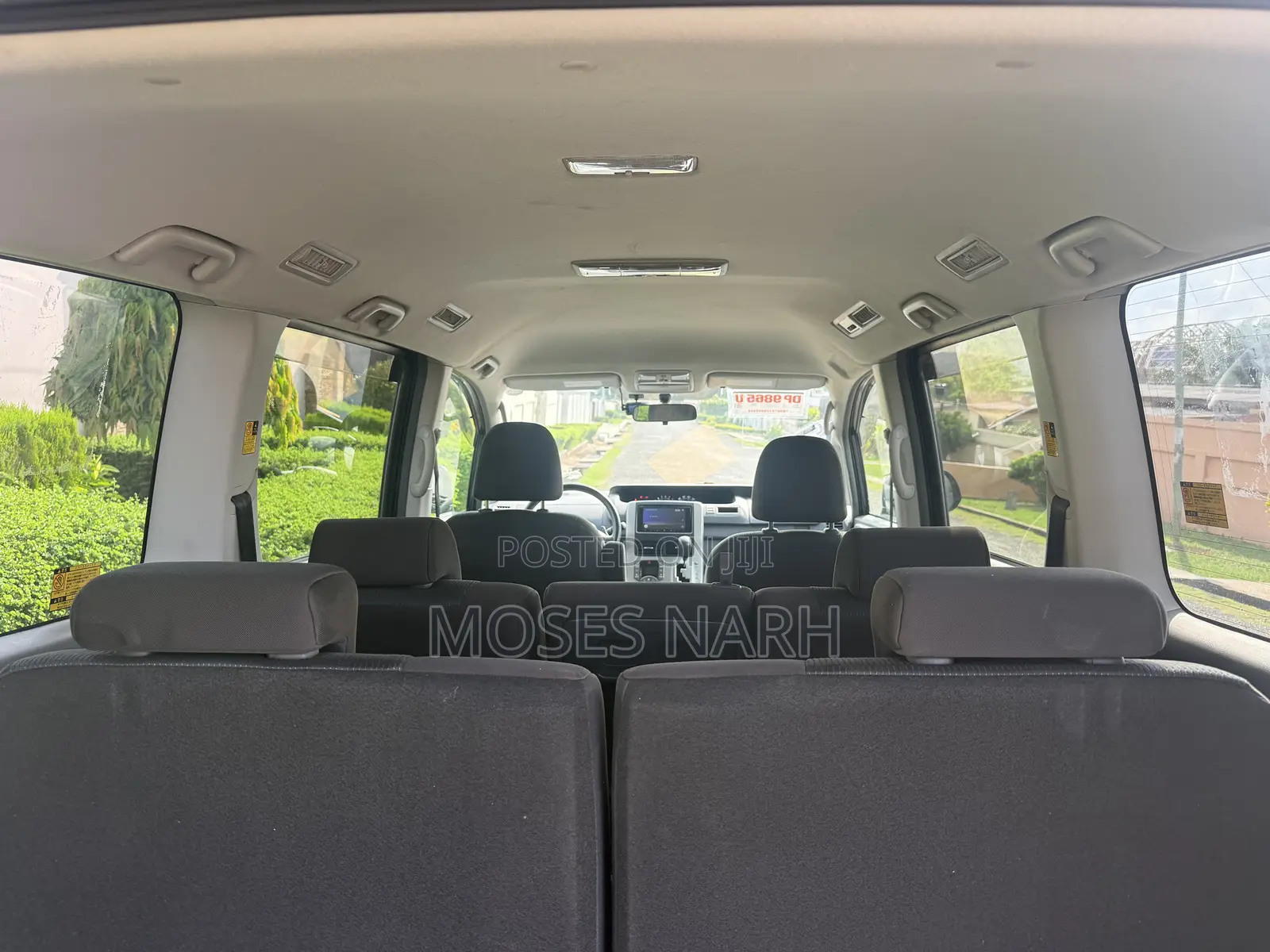 Toyota Voxy 2010 Gray