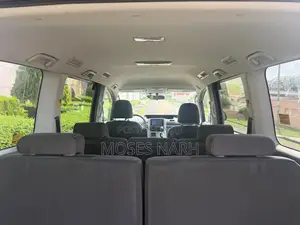 Toyota Voxy 2010 Gray