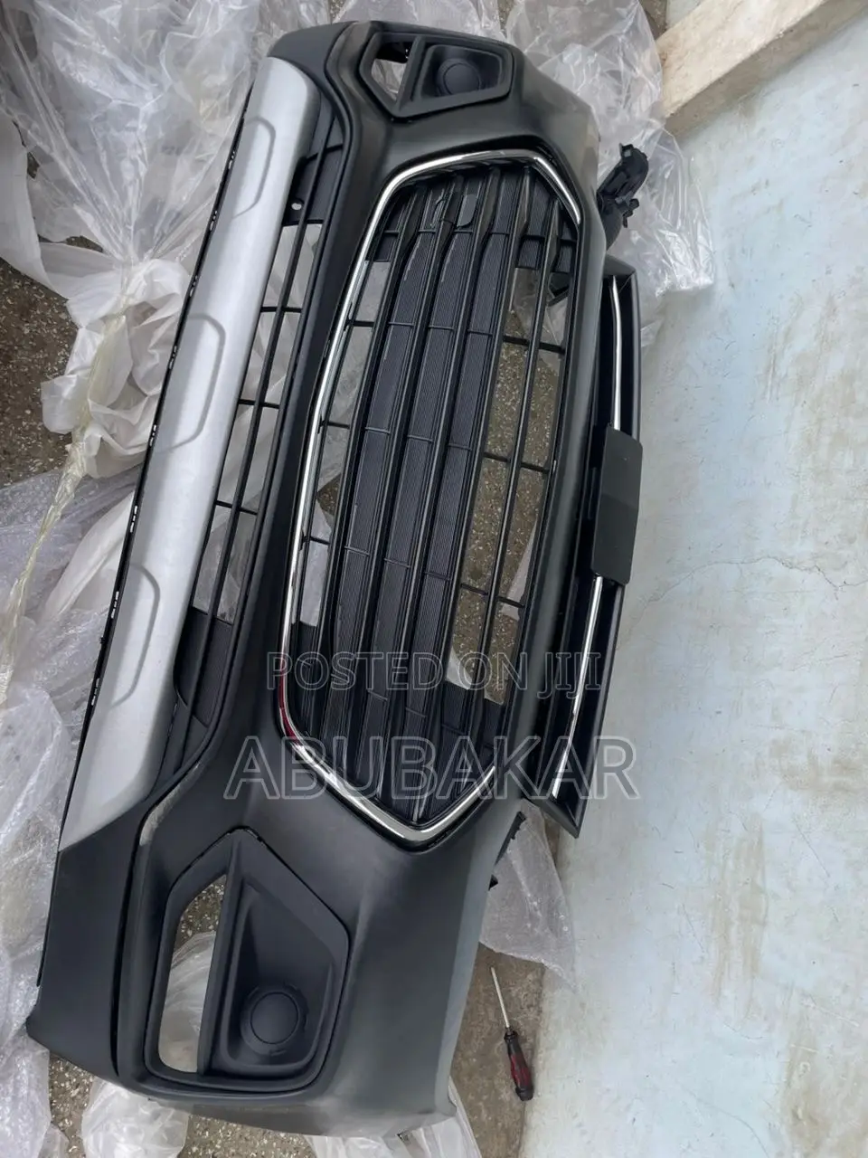 Trax 2017 Front Bumper Complete