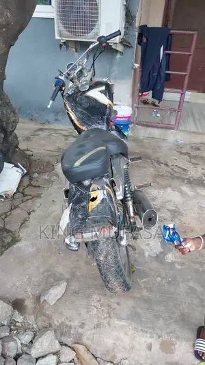 Suzuki Intruder 2012