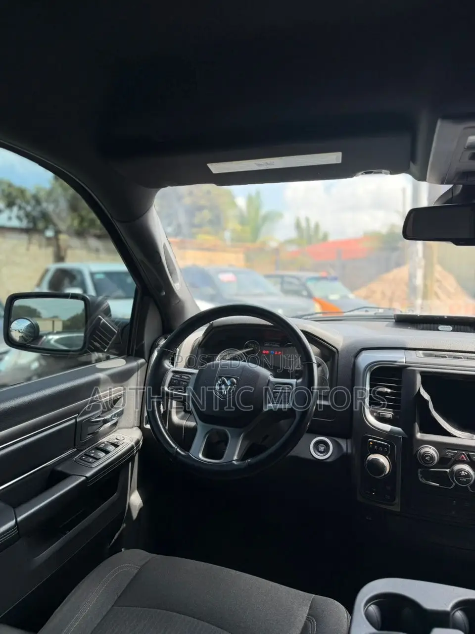 Dodge RAM 1500 5.7 Petrol AWD 2022 Black