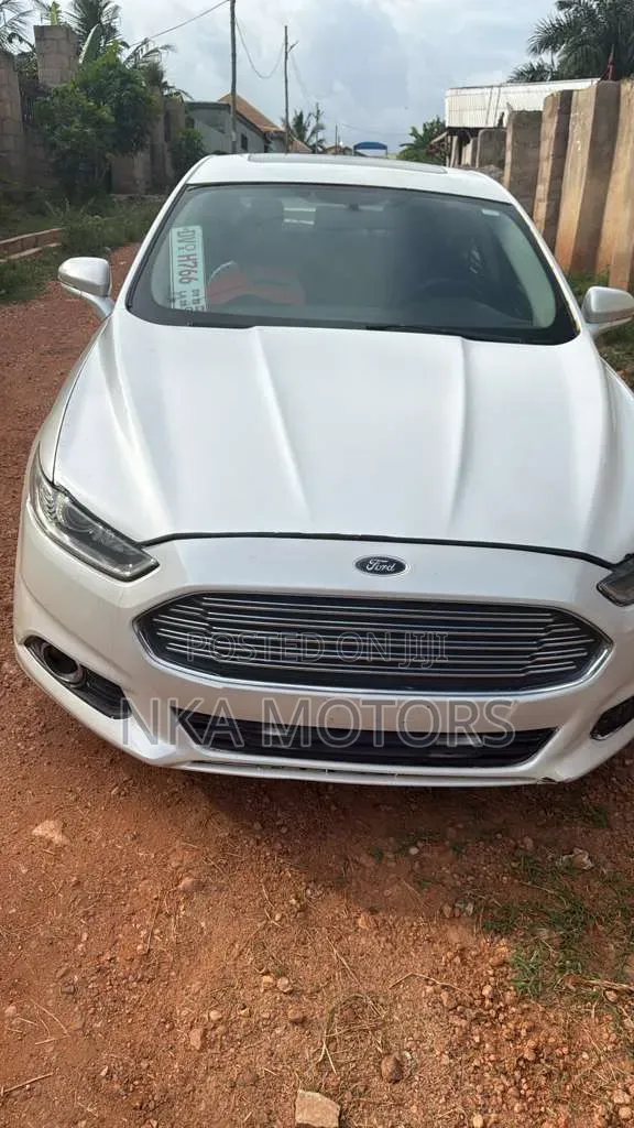 Ford Fusion Titanium 4dr Sedan w/EcoBoost (2.0L 4cyl Turbo 6A) 2014