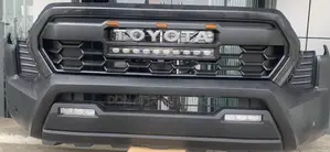 Toyota Tacoma 2024 Complete Bumper Available