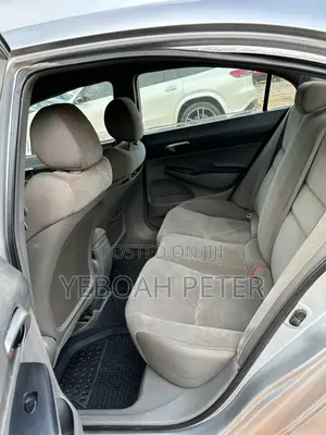 Honda Civic 2006 Silver