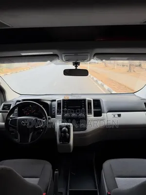 Toyota HiAce 2023 White