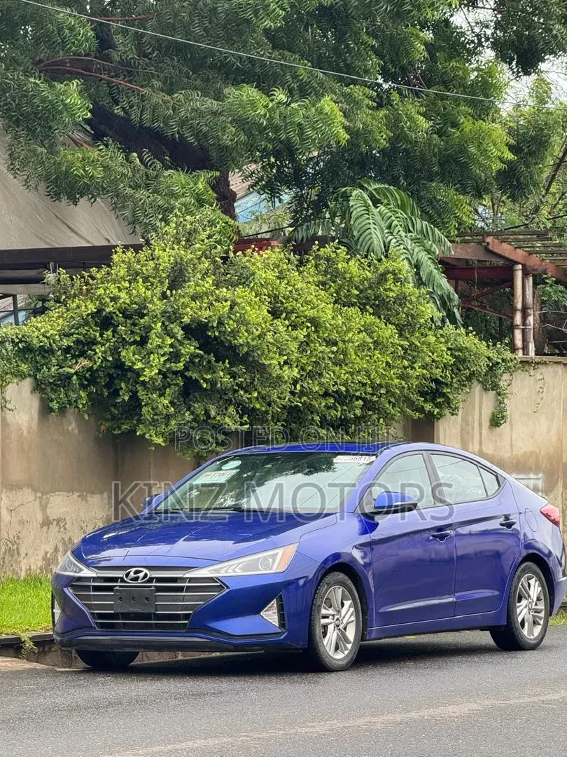 Hyundai Elantra Value Edition 2019 Blue