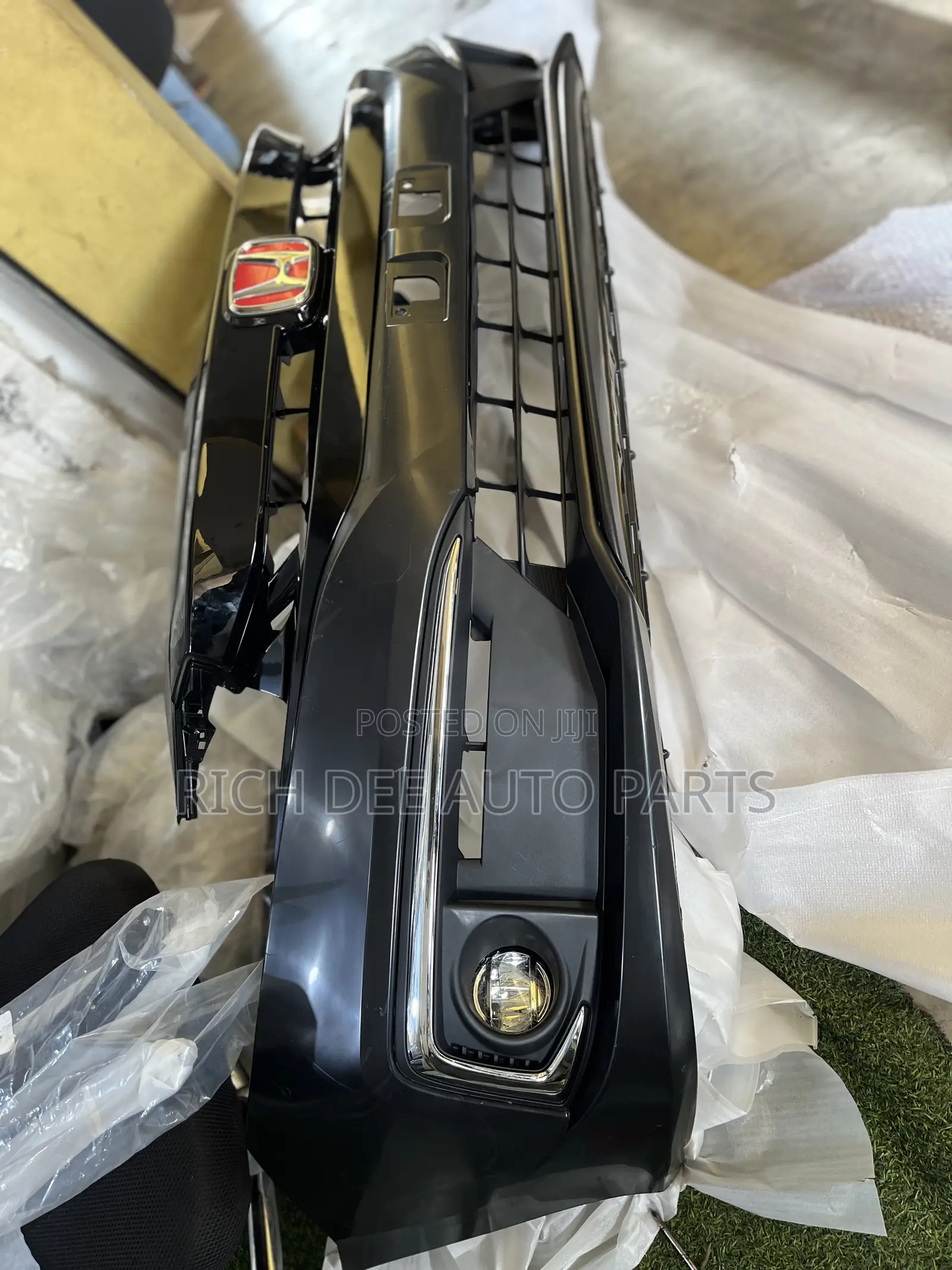 Honda Civic 2019 Front Bumper Complete 2019, 2020