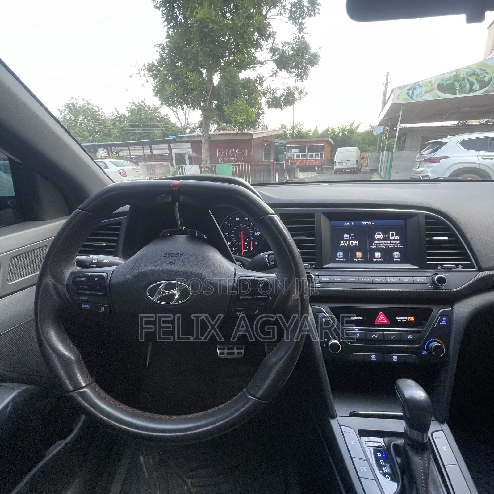 Hyundai Elantra Sport Sedan FWD (1.6L 4cyl 6M) 2017 White