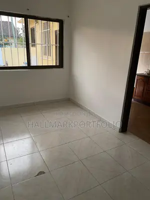 3bdrm House in Spintex Hydraform for sale