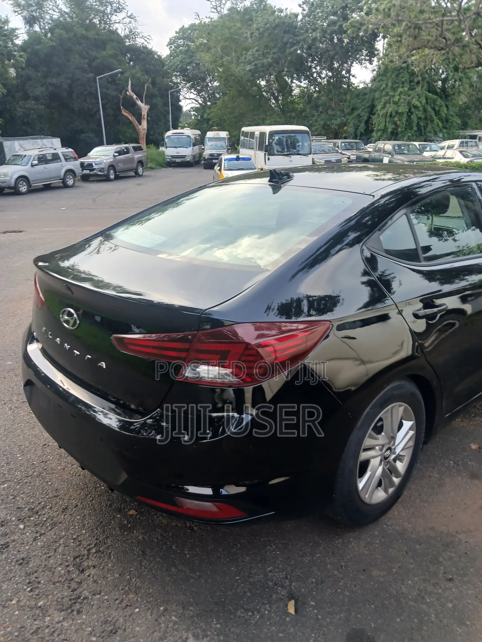 Hyundai Elantra SE 2020 Black