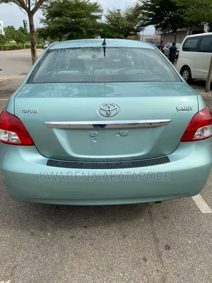 Toyota Yaris SE Hatchback 5dr 2012 Blue