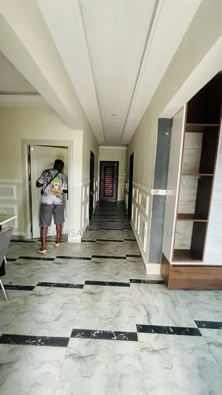 Furnished 6bdrm House in Ablekuma Ga Odumase, Galilea for sale