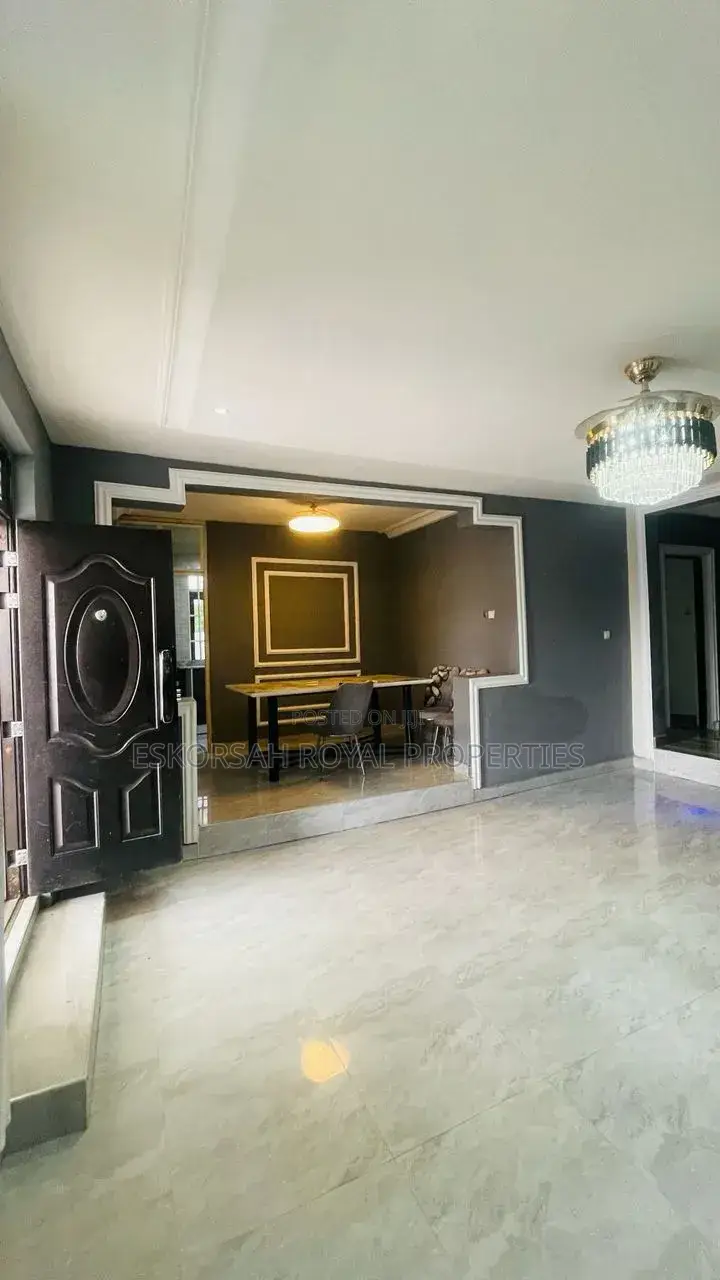 Furnished 6bdrm House in Ablekuma Ga Odumase, Galilea for sale