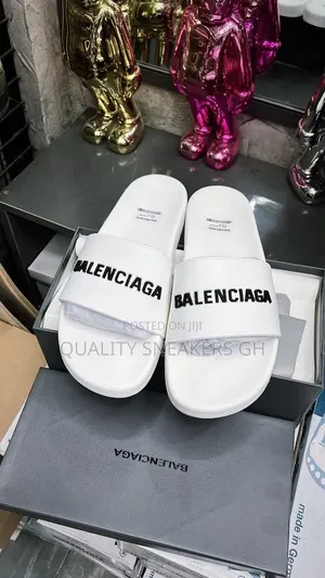 Balenciaga Slides