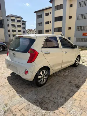 Kia Picanto 2014 Off white