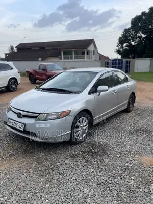 Honda Civic 2006 Silver