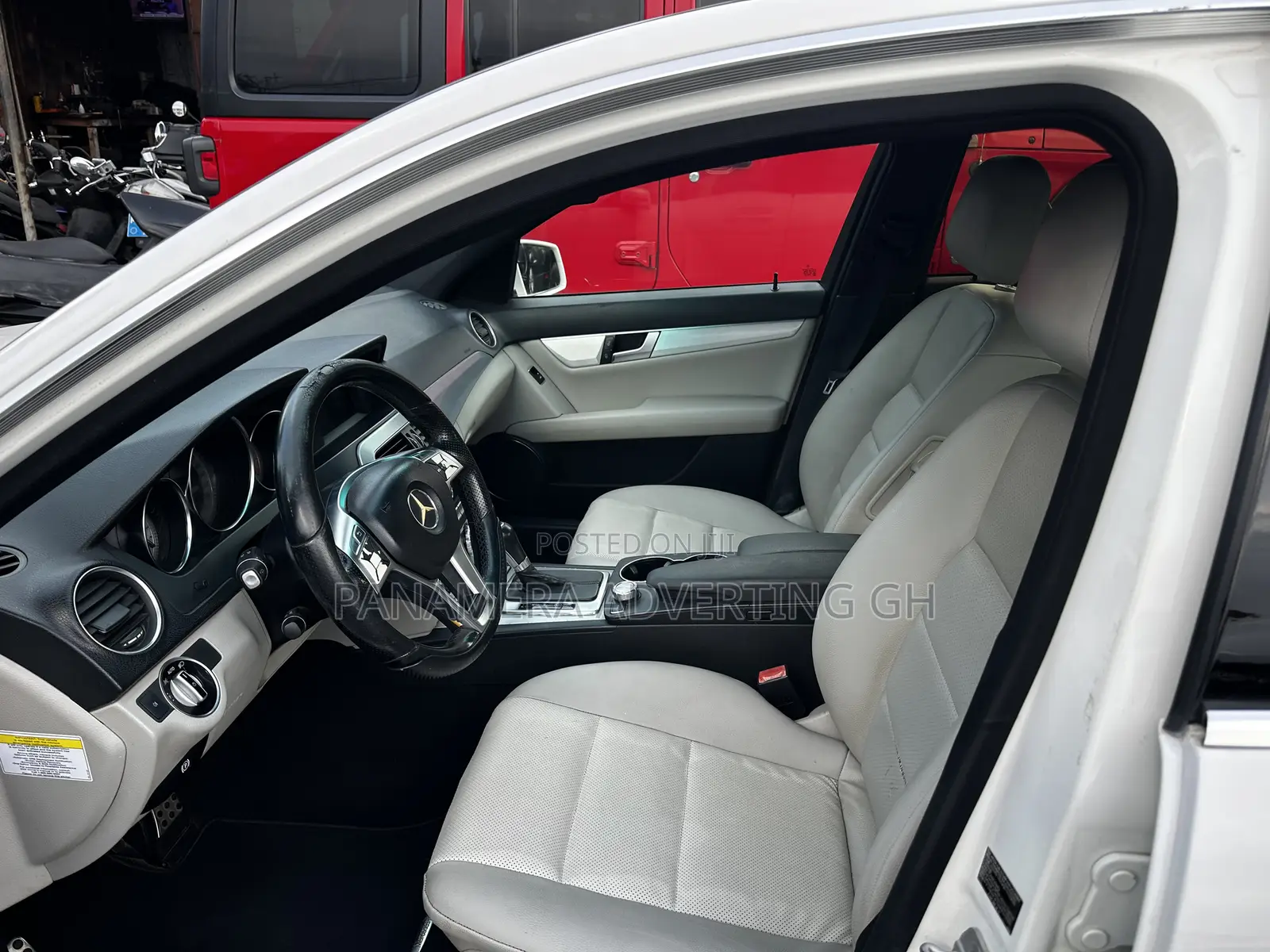 Mercedes-Benz C250 2013 White