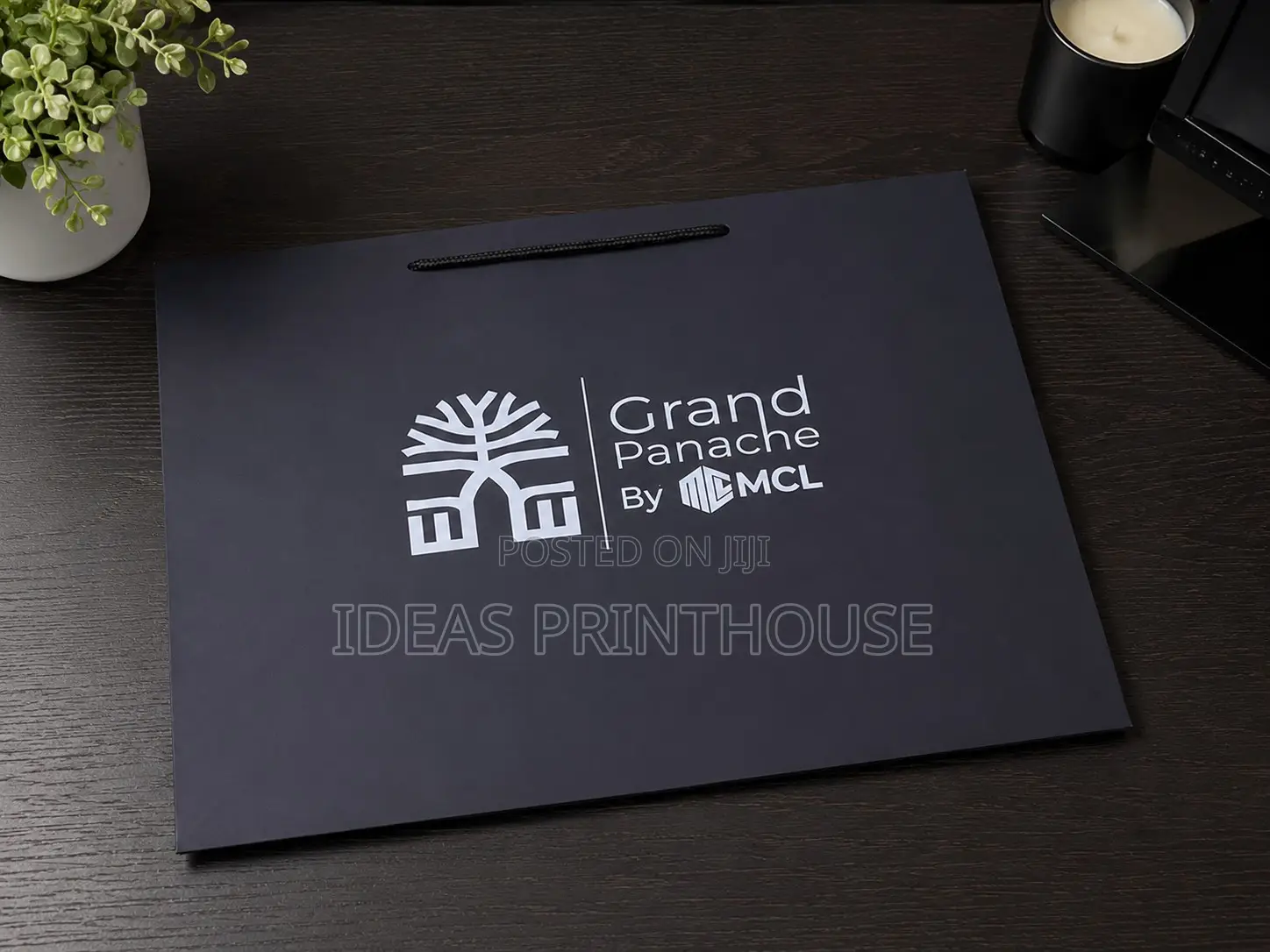 Luxury Custom Paper Bags - Make Your Brand Stand Out