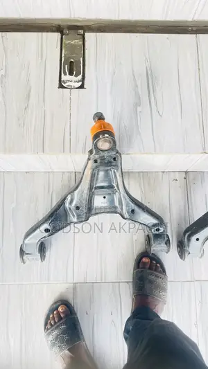 W906 Lower Arm for Sprinter