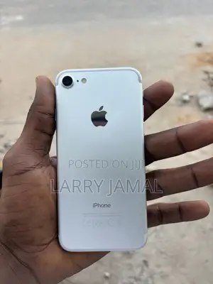 Apple iPhone 7 128 GB Silver