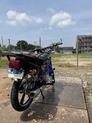 Royal Motorcycle 2024 Black