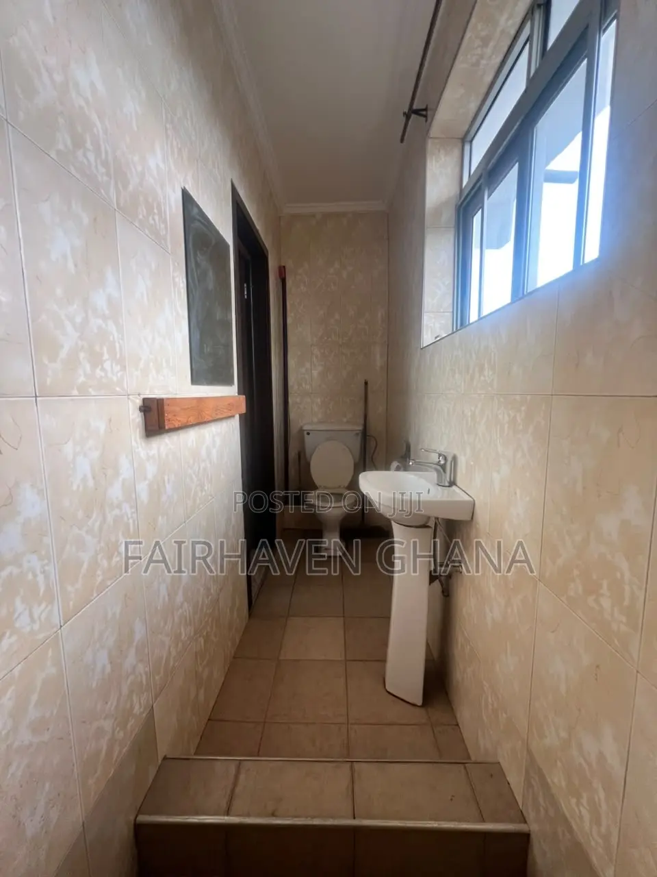 2bdrm Apartment in Fairhaven Properties, Teshie for rent
