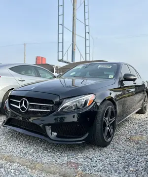 Mercedes-Benz C300 Base C300 AWD 4MATIC Sedan 2018 Black