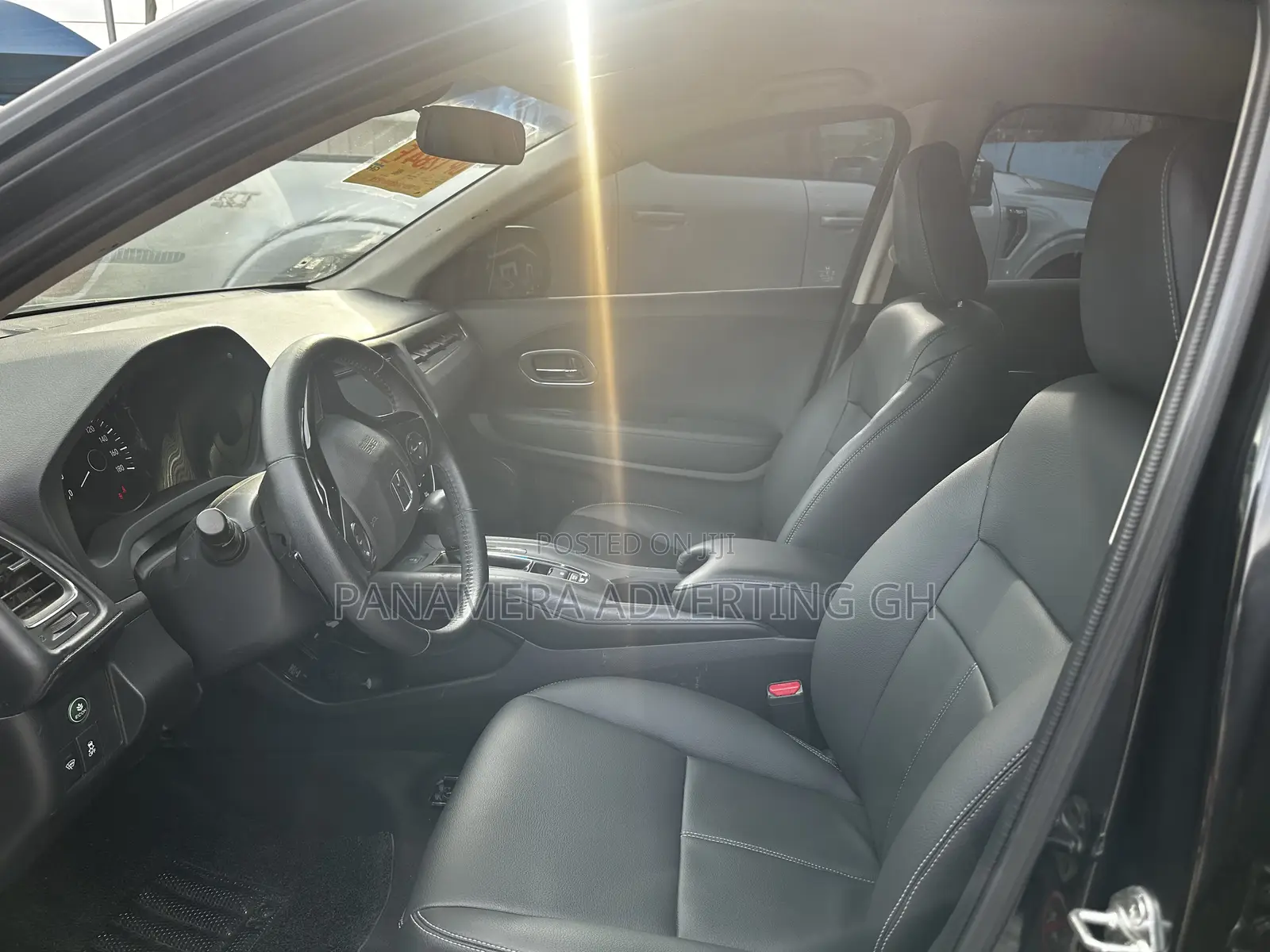 Honda HR-V 4dr SUV (1.5L 4cyl CVT) 2016 Black