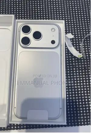 New Apple iPhone 17 Pro Max 512 GB White