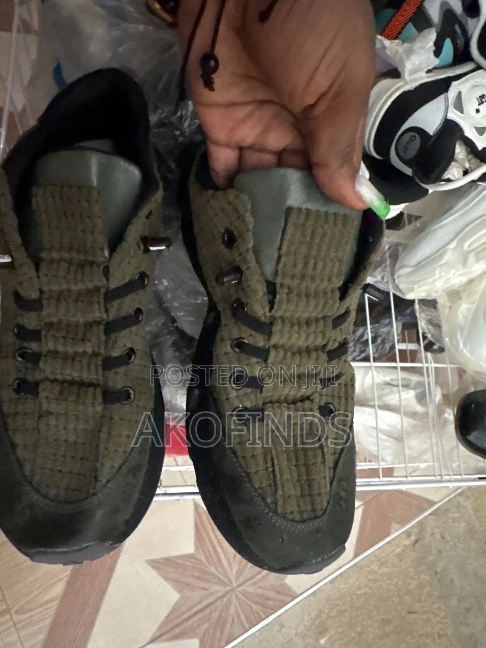 Stylish Sneakers Men or Women