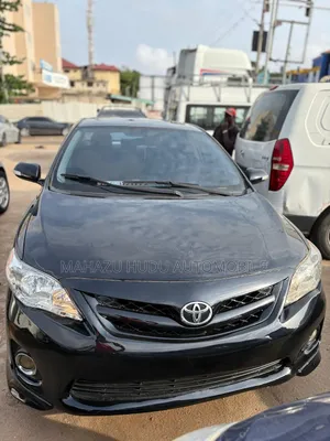 Toyota Corolla S Special Edition 4dr Sedan (1.8L 4cyl 4A) 2013 Black
