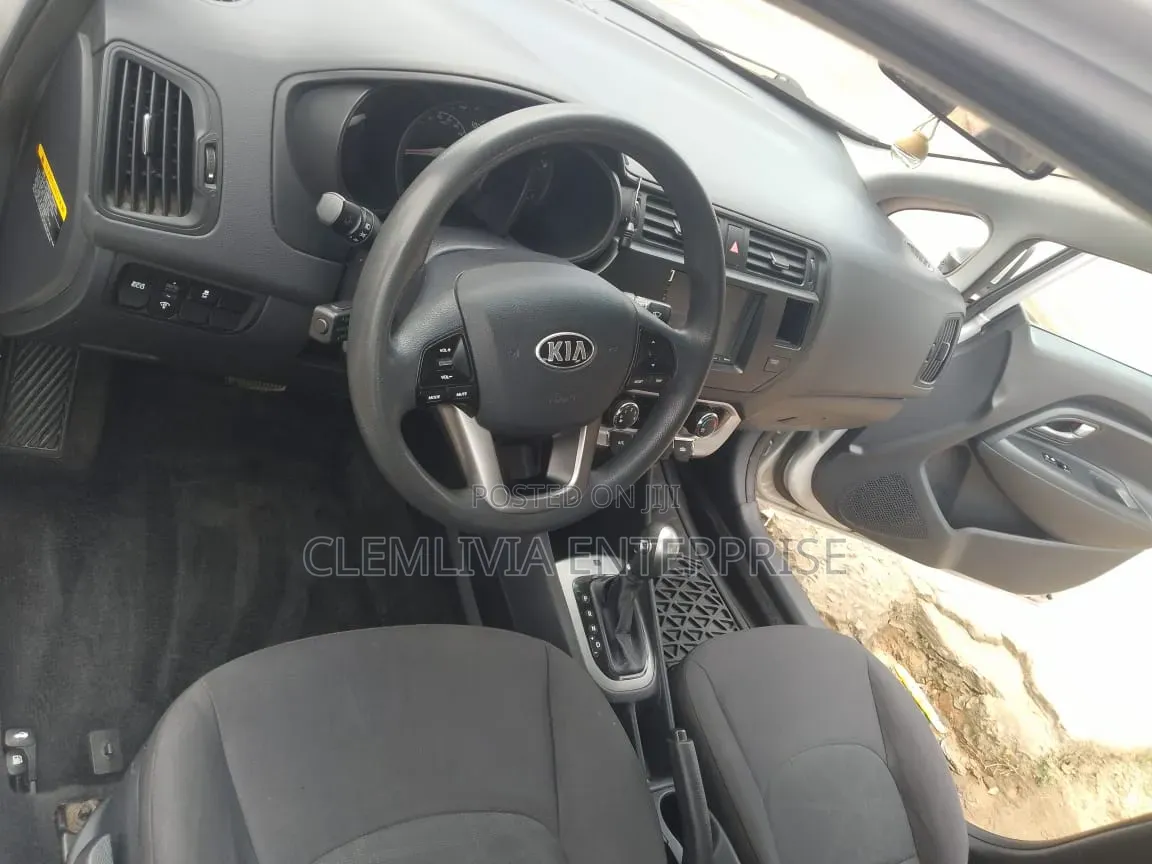 Kia Rio EX 4dr Sedan (1.6L 4cyl 6A) 2014 Silver