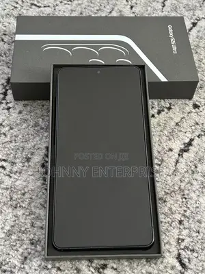 New Samsung Galaxy S26 Ultra 5G 1 TB Black