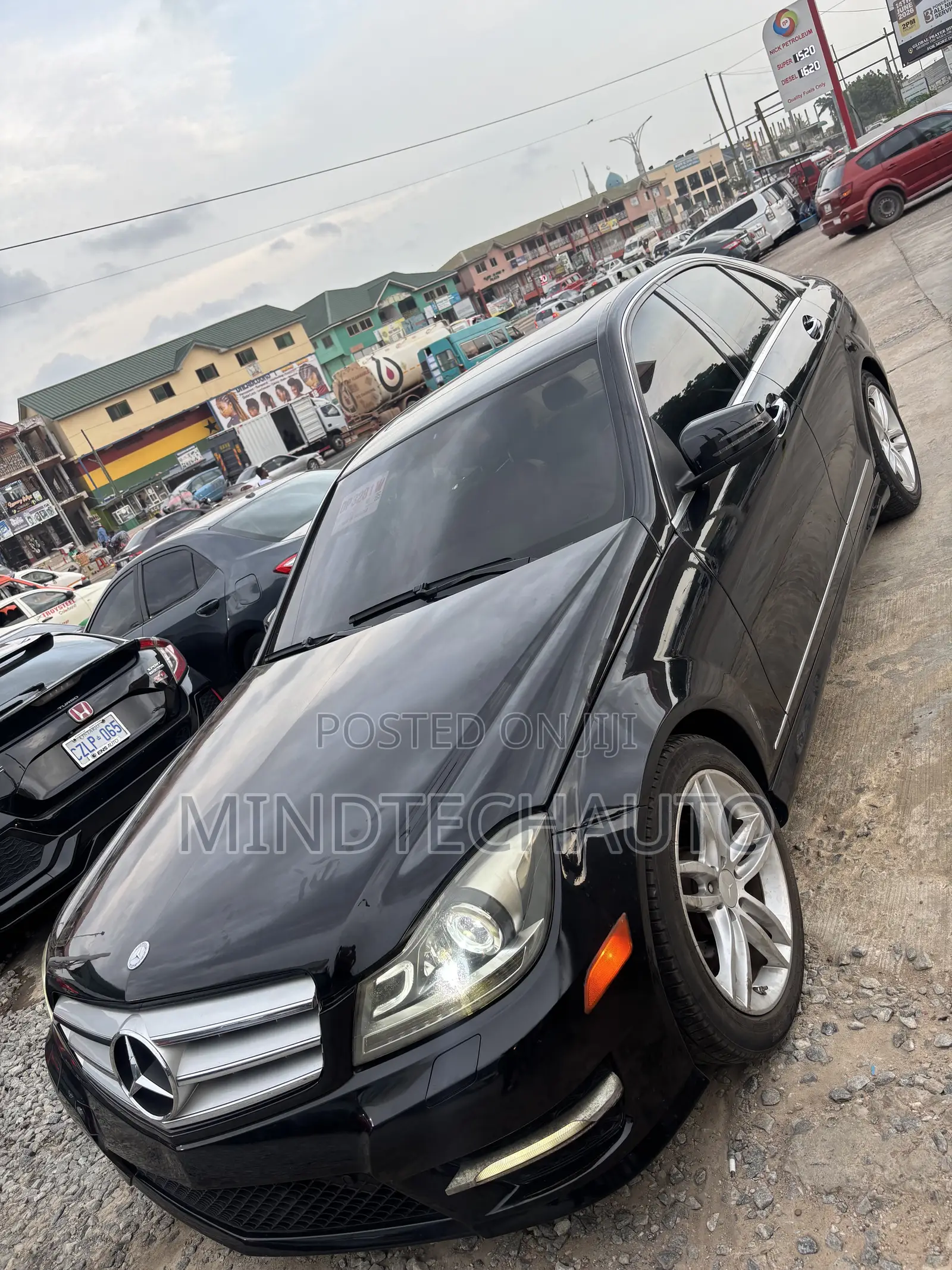 Mercedes-Benz C250 2013 Black